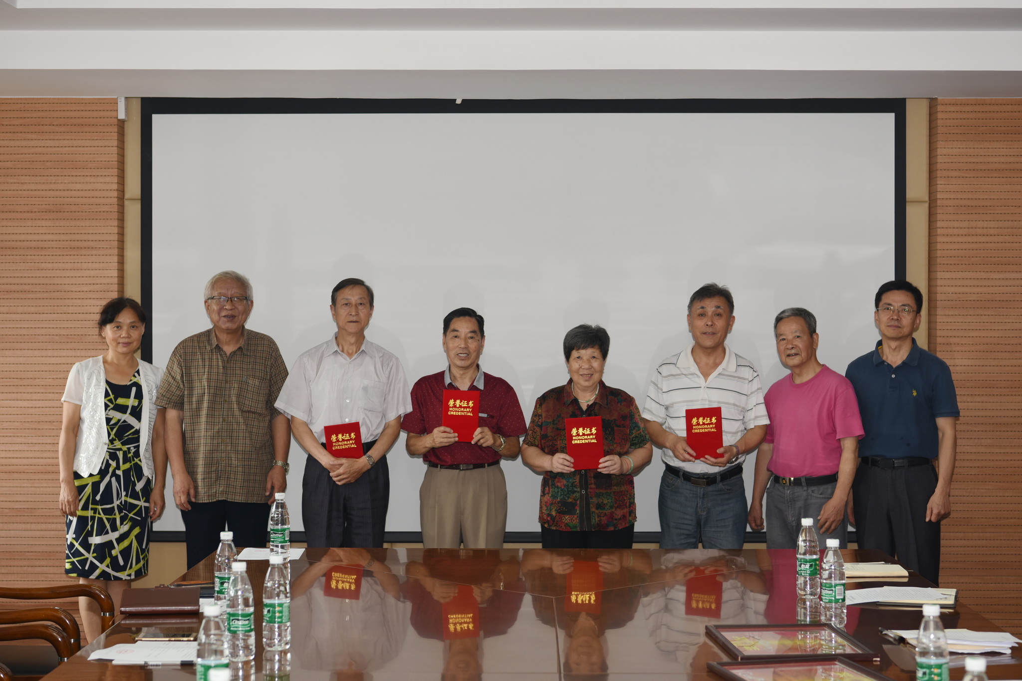 1531272214730894.jpg 20180710162618691.jpg